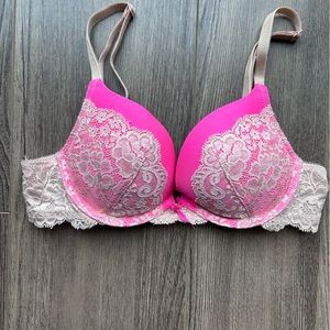Victoria’s Secret push-up Bra